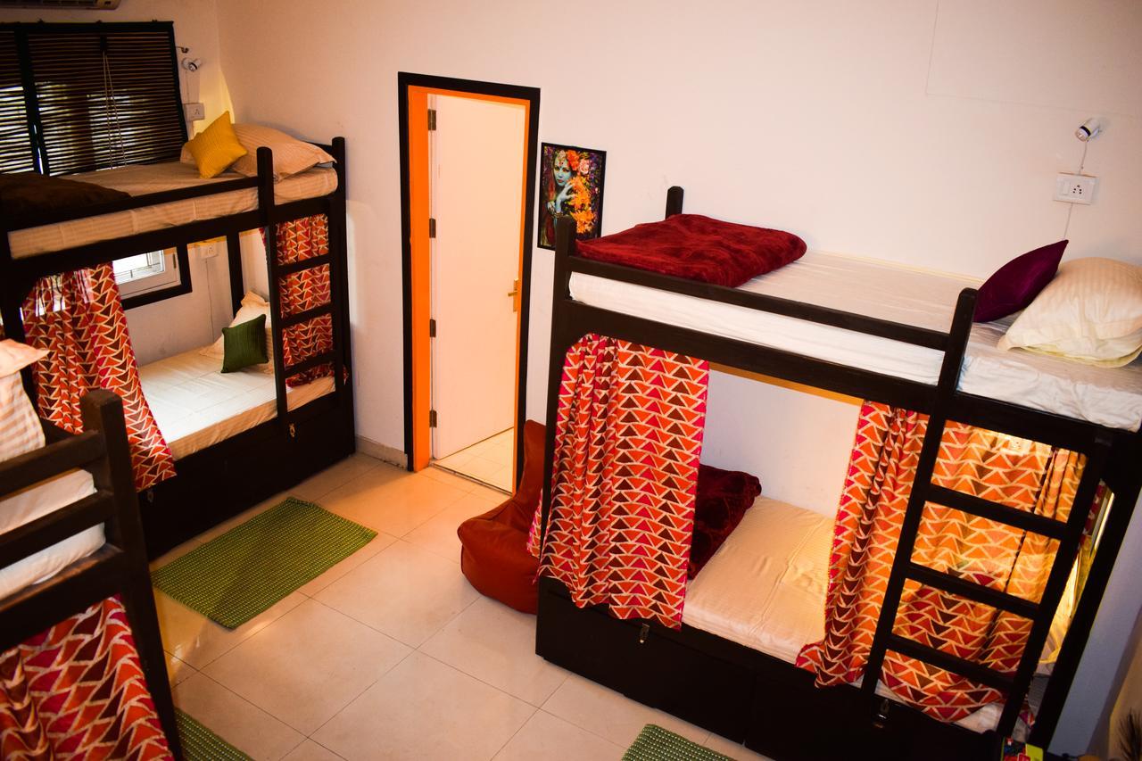 Roots Hostel New Delhi Exterior foto