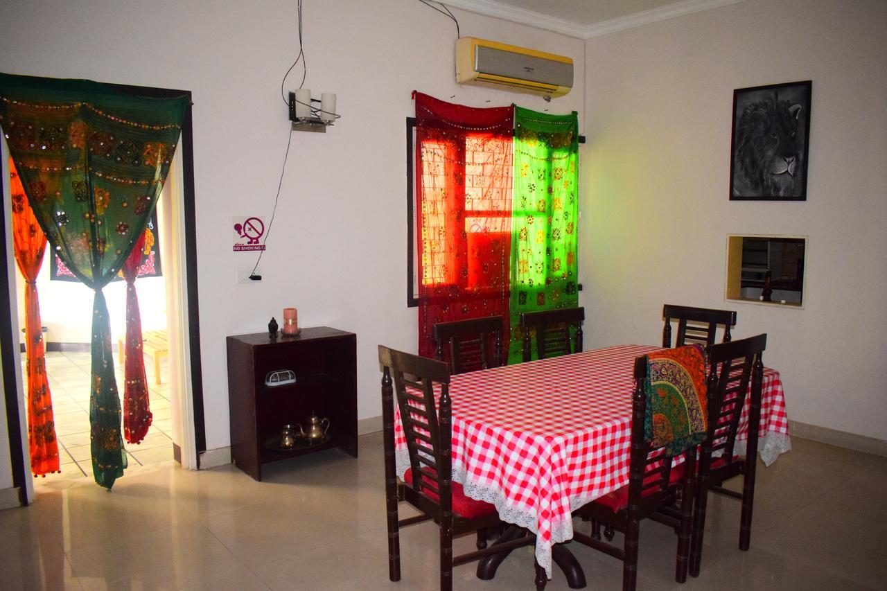 Roots Hostel New Delhi Exterior foto